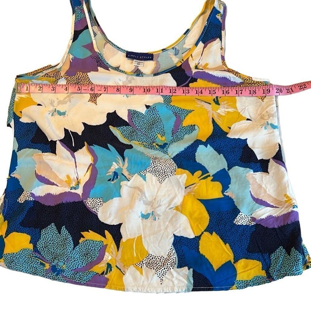 Simply Styled By Sear Women's Multicolor Floral Print Sleeveless Top Size Medium